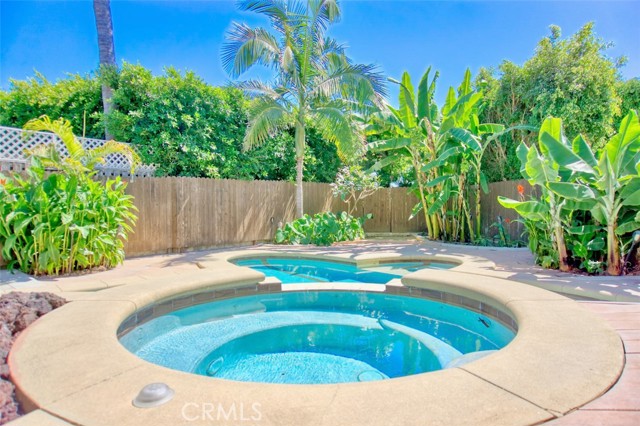 27062 Calle Juanita, Dana Point CA: https://media.crmls.org/medias/03cf514c-d02f-4c22-aac9-09ca16ff791c.jpg