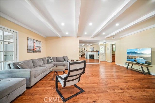 18011 Sunburst Street photo 10
