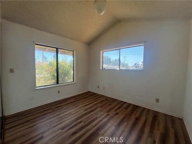 Detail Gallery Image 6 of 8 For 259 Emerald Dr, Merced,  CA 95340 - 3 Beds | 2 Baths