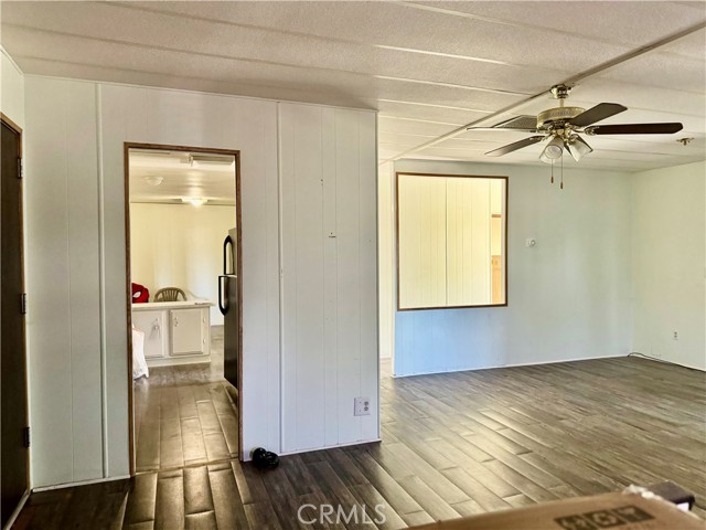 Detail Gallery Image 7 of 41 For 1536 S State St #4,  Hemet,  CA 92543 - 2 Beds | 2 Baths