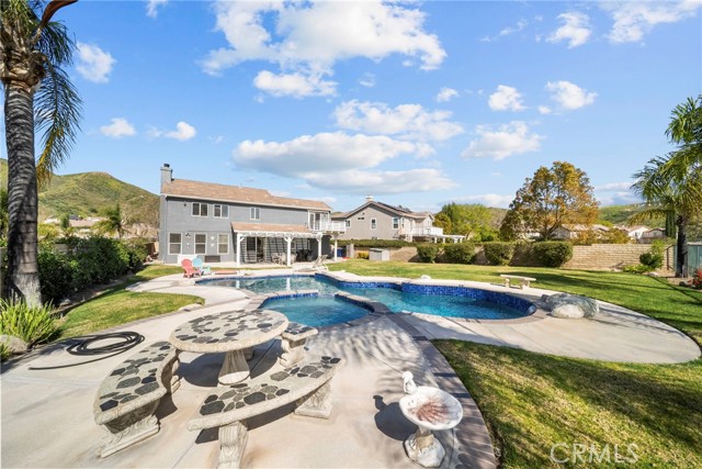 Detail Gallery Image 40 of 45 For 28246 Deer Ct, Canyon Country,  CA 91351 - 4 Beds | 2/1 Baths