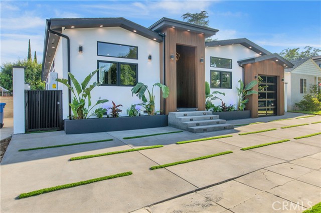 17336 Emelita Street photo 6