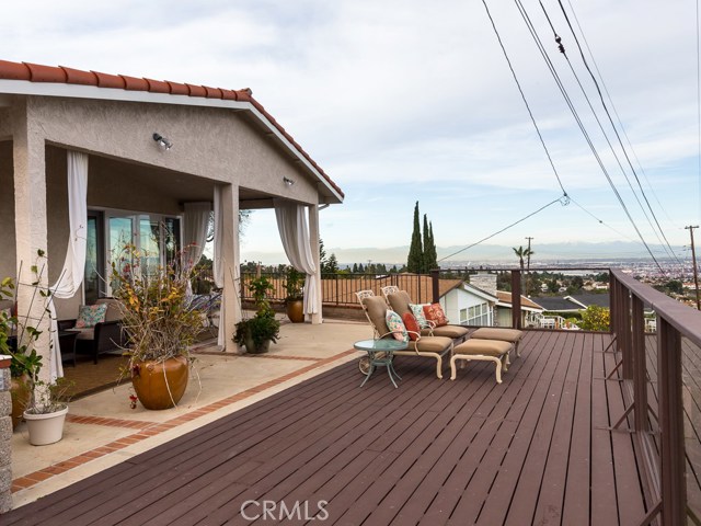 2144 Chandeleur Drive, Rancho Palos Verdes, California 90275, 3 Bedrooms Bedrooms, ,3 BathroomsBathrooms,Residential,Sold,Chandeleur,PV17028811