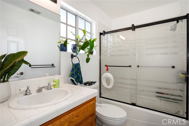 1827 Gramercy Avenue photo 20