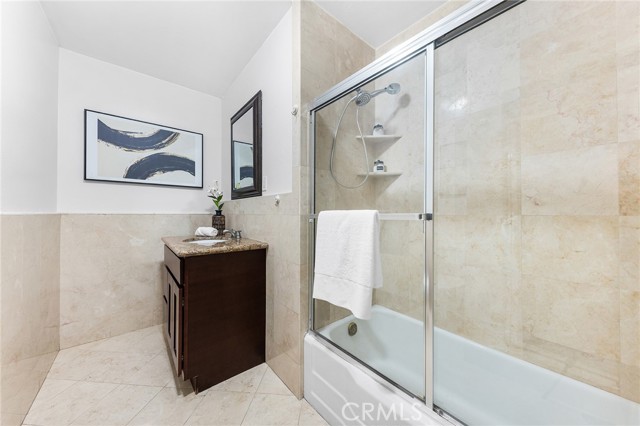 Detail Gallery Image 30 of 51 For 731 S Michillinda Ave, Pasadena,  CA 91107 - 5 Beds | 4 Baths