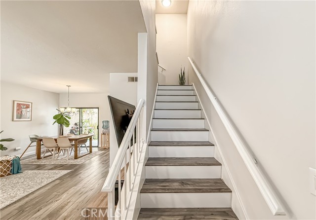 450 Country Club Drive, Simi Valley CA: https://media.crmls.org/medias/03d4edb7-83e3-4dc0-a018-34f67ece4713.jpg