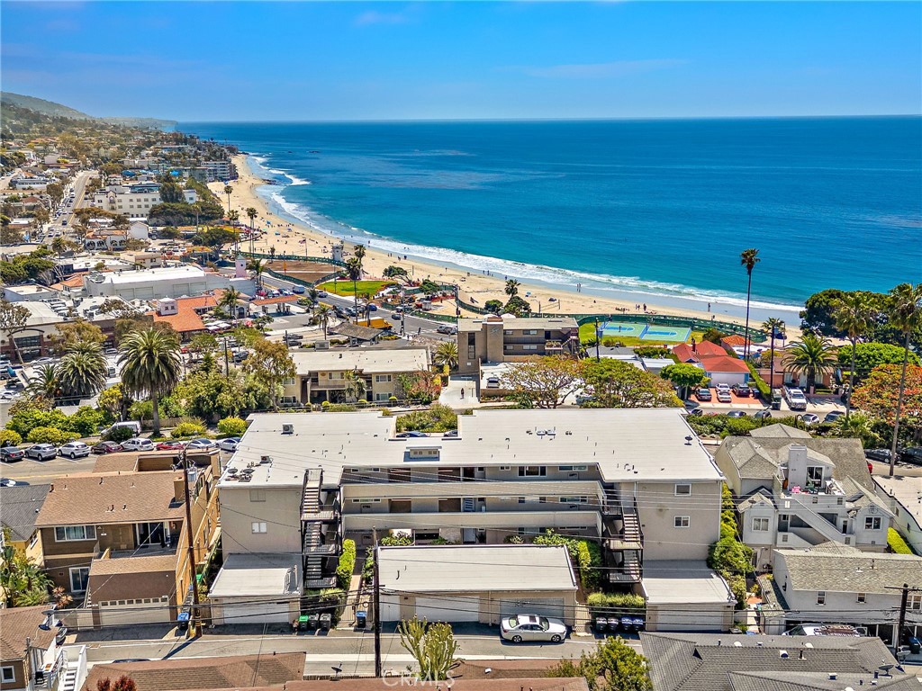 234 Cliff Drive #4
