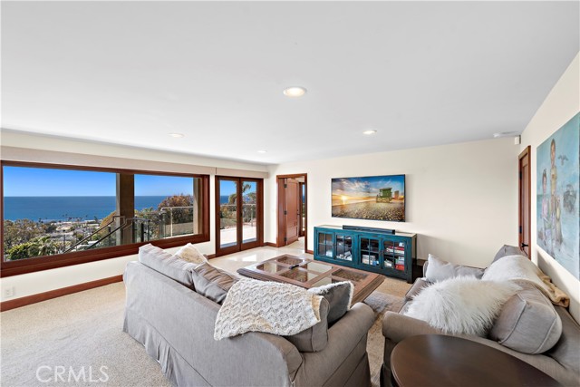 Detail Gallery Image 23 of 39 For 612 Allview Pl, Laguna Beach,  CA 92651 - 3 Beds | 3/1 Baths