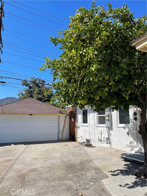 Detail Gallery Image 11 of 11 For 1127 N Verdugo, Glendale,  CA 91206 - 3 Beds | 2 Baths