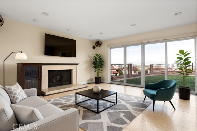 Detail Gallery Image 6 of 30 For 3225 Carolwood, Torrance,  CA 90505 - 4 Beds | 3 Baths