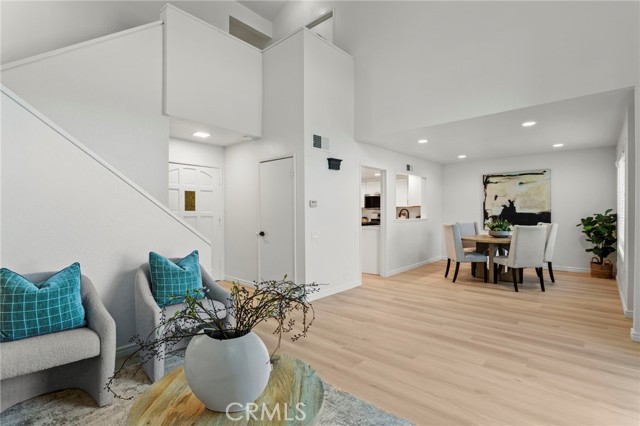 Detail Gallery Image 13 of 36 For 26755 Dulcinea, Mission Viejo,  CA 92691 - 4 Beds | 3 Baths