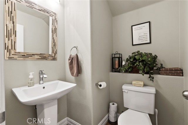 Image 19 of 53 For 22701 Foxridge