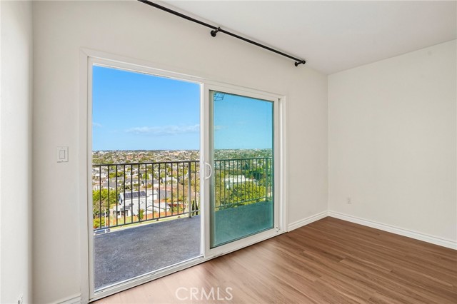 1108 Camino Real, Redondo Beach, California 90277, 3 Bedrooms Bedrooms, ,1 BathroomBathrooms,Residential,For Sale,Camino Real,SB26060949