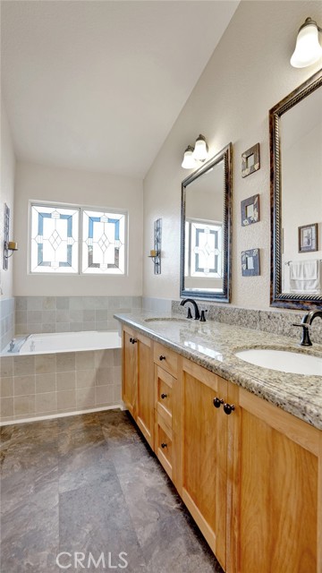 Detail Gallery Image 19 of 59 For 1023 via Presa, San Clemente,  CA 92672 - 3 Beds | 2/1 Baths