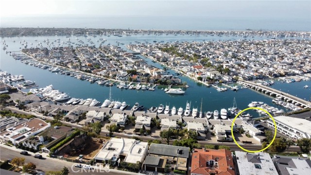 1201 Bayside Drive # 101, Corona Del Mar (newport Beach), California 92625, 2 Bedrooms Bedrooms, ,2 BathroomsBathrooms,Residential Lease,For Rent,1201 Bayside Drive # 101,CRPW24219953