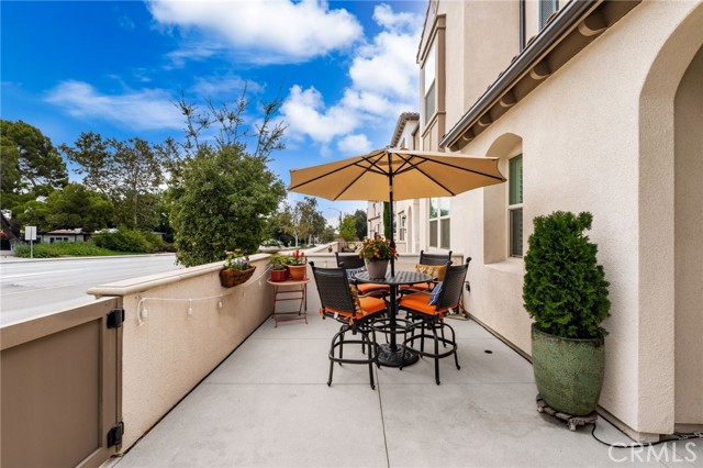 1419 N Indian Hill Boulevard, Claremont CA: https://media.crmls.org/medias/03db6f17-d6b5-4ba2-a1cb-e4af5cd20654.jpg