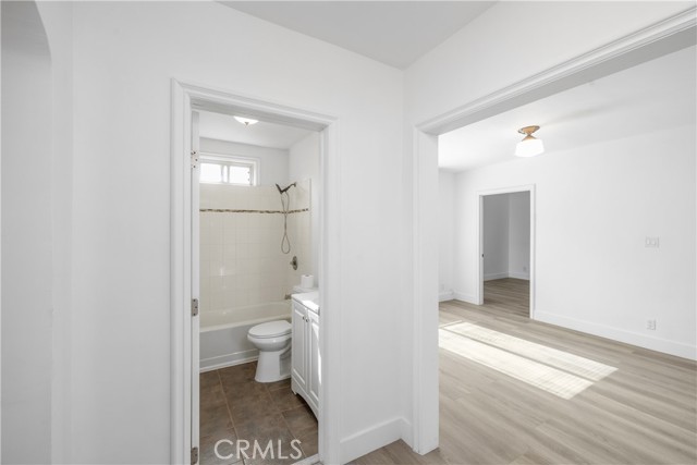 Detail Gallery Image 17 of 26 For 768 N Alexandria, Los Angeles,  CA 90029 - 1 Beds | 1 Baths