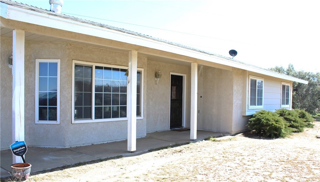 7847 Braceo Street, Oak Hills, CA 92344