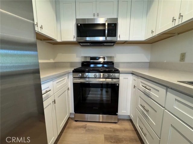 Front Image Thumbnail for CROC26068258