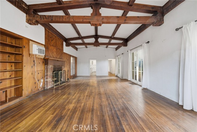 Detail Gallery Image 7 of 32 For 929 Descanso Dr, La Canada Flintridge,  CA 91011 - 3 Beds | 2 Baths