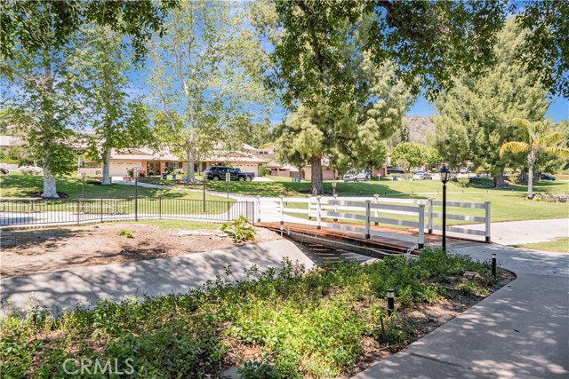Detail Gallery Image 42 of 48 For 19223 Avenue of the Oaks #D,  Newhall,  CA 91321 - 2 Beds | 1 Baths