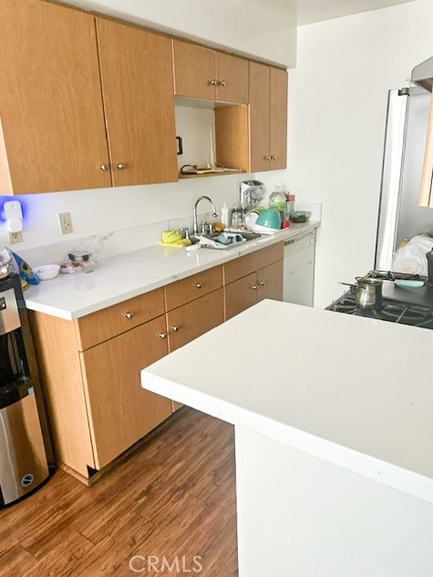 Detail Gallery Image 22 of 30 For 13430 Victory Bld, Van Nuys,  CA 91401 - – Beds | – Baths