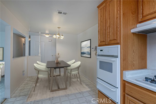 Detail Gallery Image 4 of 19 For 1012 W Lime Ave, Lompoc,  CA 93436 - 3 Beds | 2 Baths