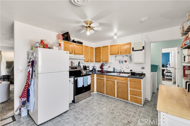 Detail Gallery Image 10 of 38 For 4805 Avenida La Mirada, Joshua Tree,  CA 92252 - 3 Beds | 2 Baths