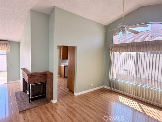 Detail Gallery Image 8 of 34 For 28088 Orangegrove, Menifee,  CA 92584 - 3 Beds | 2 Baths