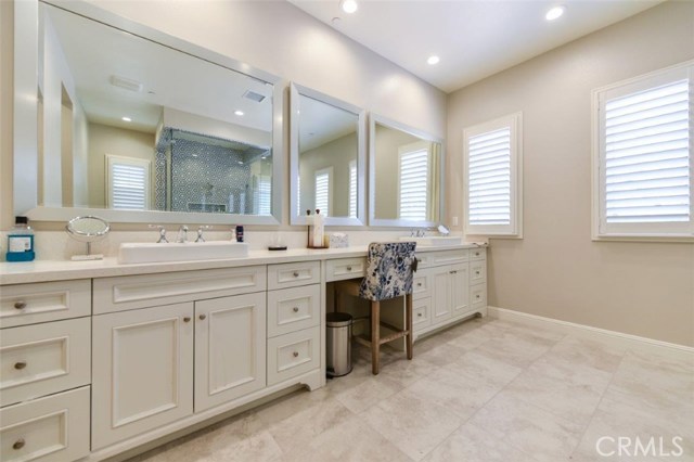 Detail Gallery Image 40 of 43 For 222 Clear Falls, Irvine,  CA 92602 - 5 Beds | 5/1 Baths