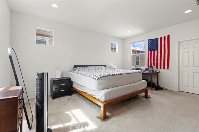 Detail Gallery Image 10 of 26 For 6049 Snapdragon, Corona,  CA 92880 - 3 Beds | 2/1 Baths