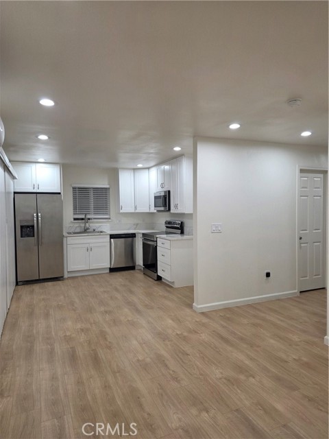 Detail Gallery Image 16 of 21 For 1232 W Palm, Orange,  CA 92868 - 2 Beds | 2/1 Baths