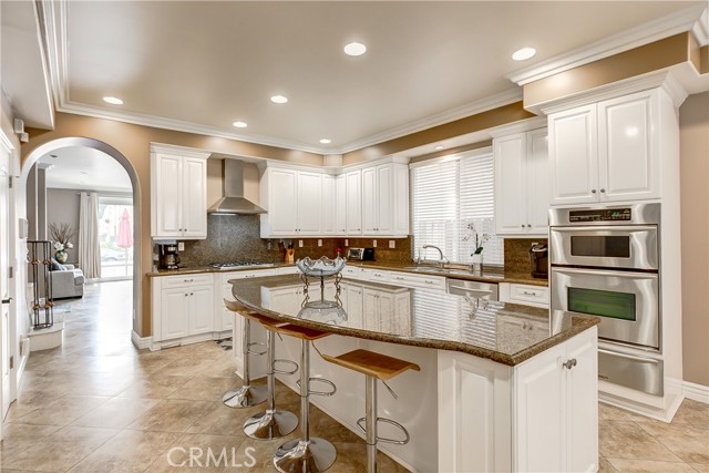 213 Baltimore Avenue, Huntington Beach CA: https://media.crmls.org/medias/03e4aabe-6c11-4356-bad4-eefc823abcde.jpg