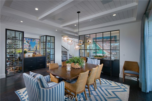 Detail Gallery Image 8 of 55 For 14 Beacon Bay, Newport Beach,  CA 92660 - 4 Beds | 4/1 Baths