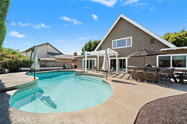 9168 El Azul Circle, Fountain Valley CA: https://media.crmls.org/medias/03e5d195-4652-43df-b0e2-94e375bef47b.jpg