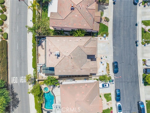 8180 E Brookdale Lane, Anaheim Hills CA: https://media.crmls.org/medias/03e7e535-cf7c-4450-90ca-39d81398a1a4.jpg