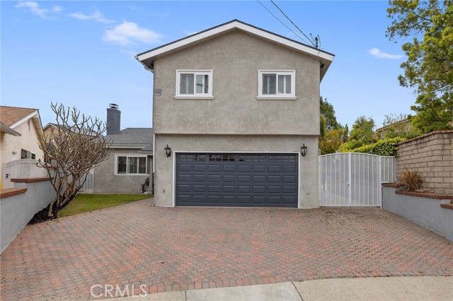 867 W Battery Street, San Pedro CA: https://media.crmls.org/medias/03e8c2e1-c3e1-4fd8-8826-d4197b70bae6.jpg