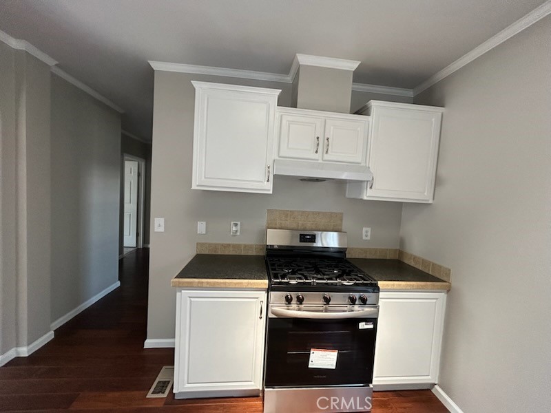 MLS #OC25241259 image #8