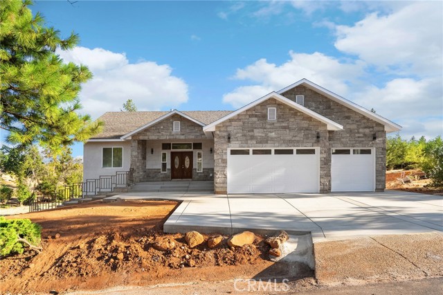 5000 Malibu Drive, Paradise CA: https://media.crmls.org/medias/03ea0438-21e1-4941-8be5-83d891235e63.jpg