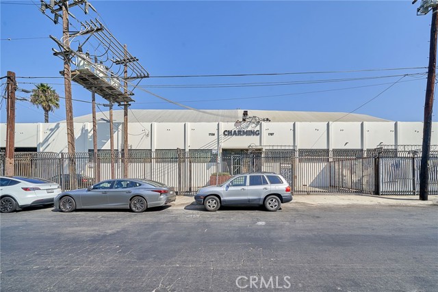 1707 E 20th Street, Los Angeles, California 90021, ,Commercial Sale,For Sale,1707 E 20th Street,CRRS24204348