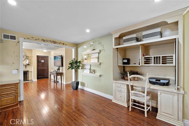 17327 Santa Lucia Street, Fountain Valley CA: https://media.crmls.org/medias/03eaac50-f1ad-42d3-9e6e-126c061b9c02.jpg