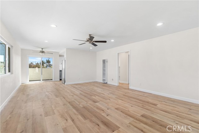 Detail Gallery Image 4 of 18 For 523 W 12th #4,  San Pedro,  CA 90731 - 10 Beds | 10 Baths