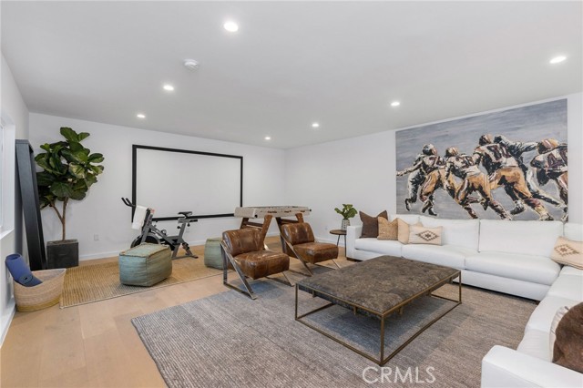 Detail Gallery Image 40 of 45 For 5537 Sunnyslope Ave, Sherman Oaks,  CA 91401 - 4 Beds | 4/1 Baths