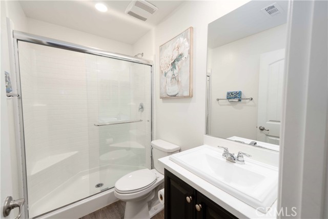 3225 E Denali Drive, Ontario CA: https://media.crmls.org/medias/03eb3b0e-4c73-4bc3-821b-92c64dce2d3e.jpg