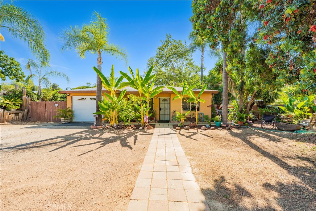 2048 Pomegranate Lane