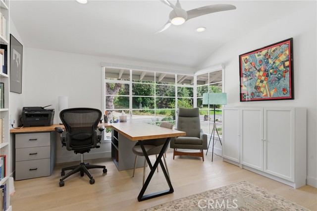 Image 17 of 55 For 5319 Penfield Avenue