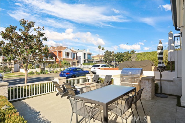 Detail Gallery Image 9 of 42 For 708 Heliotrope, Corona Del Mar,  CA 92625 - 3 Beds | 3 Baths