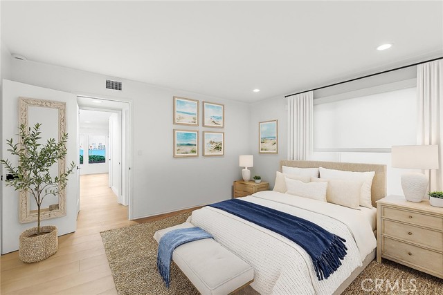 404 S Bay Front, Newport Beach CA: https://media.crmls.org/medias/03ec89f3-b6ab-4851-b88a-f800ef3c93f8.jpg