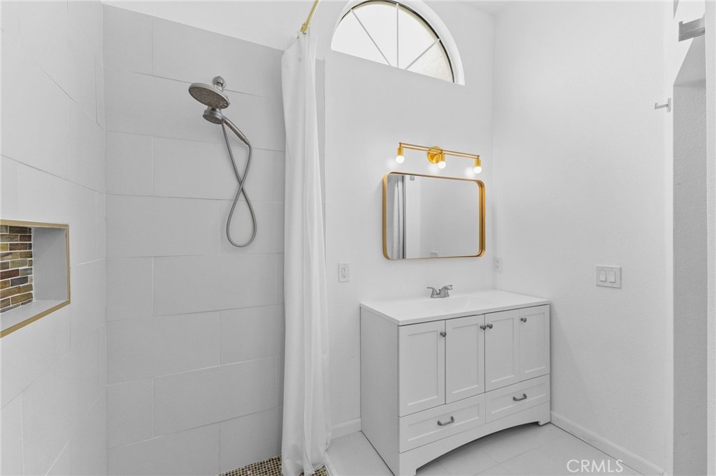 MLS #IG25262166 image #34