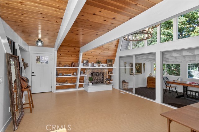 Detail Gallery Image 35 of 49 For 26980 Everest, Lake Arrowhead,  CA 92317 - 2 Beds | 2 Baths